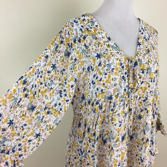 NWT CYNHIA ROWLEY Abstract Floral Print Tie Collar Bell Sleeve Shirt - Picture 9 of 10